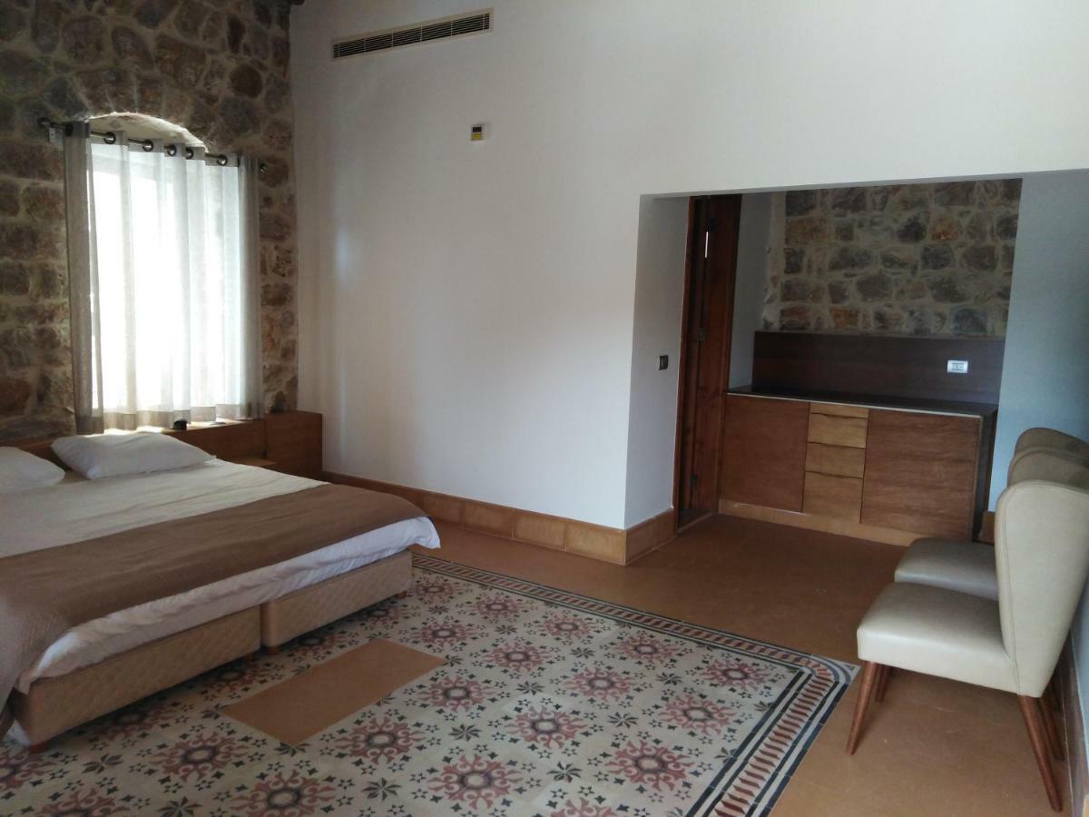 Domaine De Chouchene Hotel Sahrat al Qashsh Exterior photo